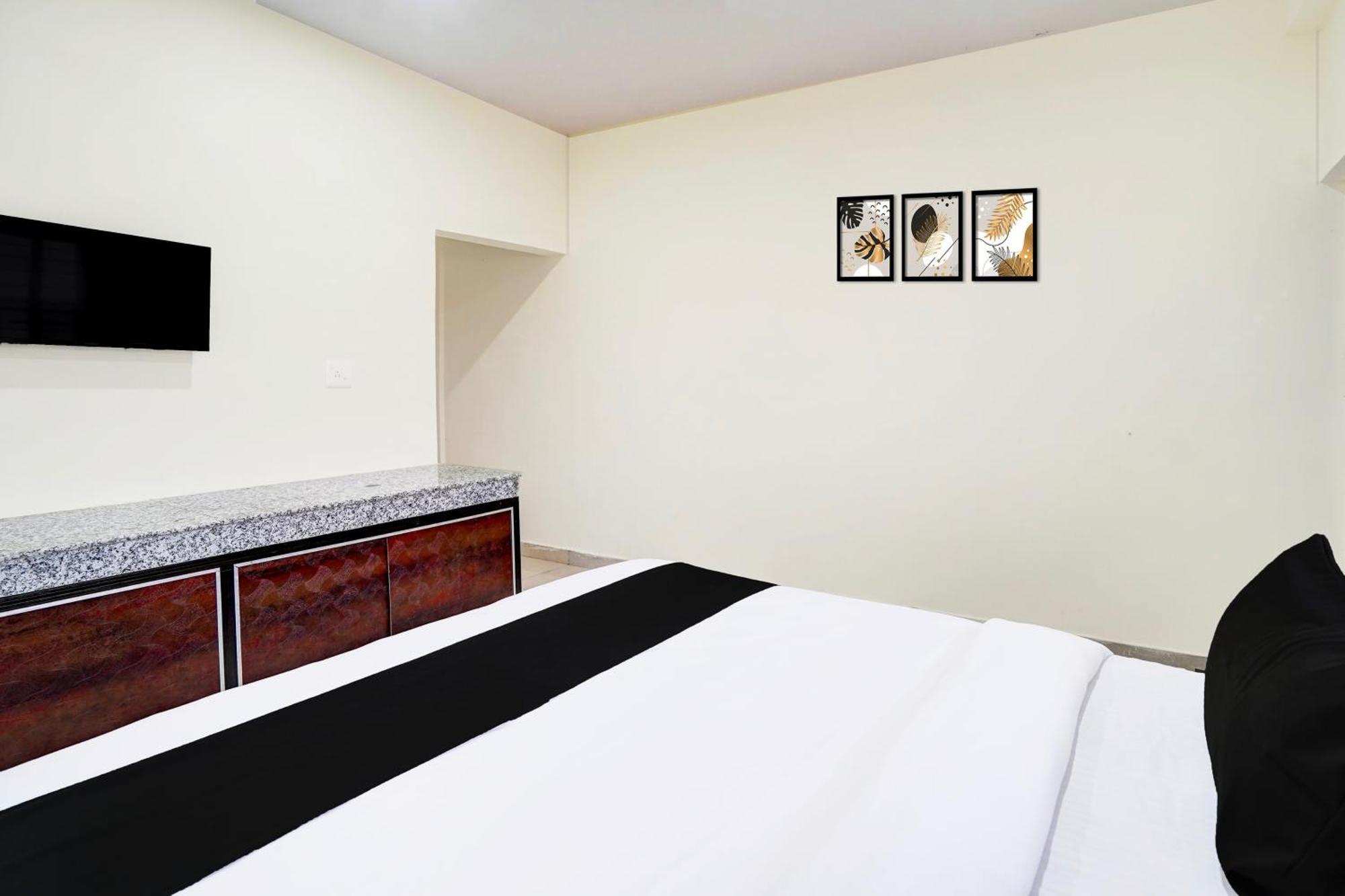 Hotel O The Crown Inn Danapur 외부 사진
